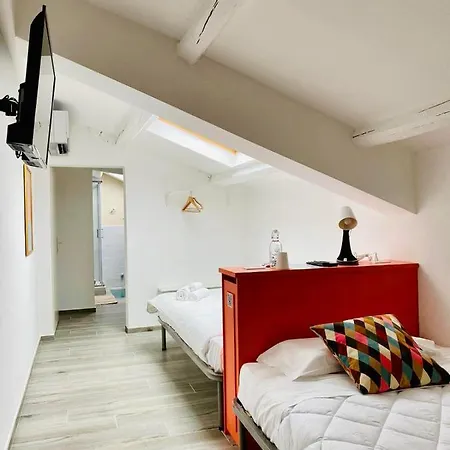 Residenza 8 3* Rávena