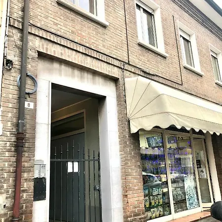 Pensión Residenza 8 Rávena